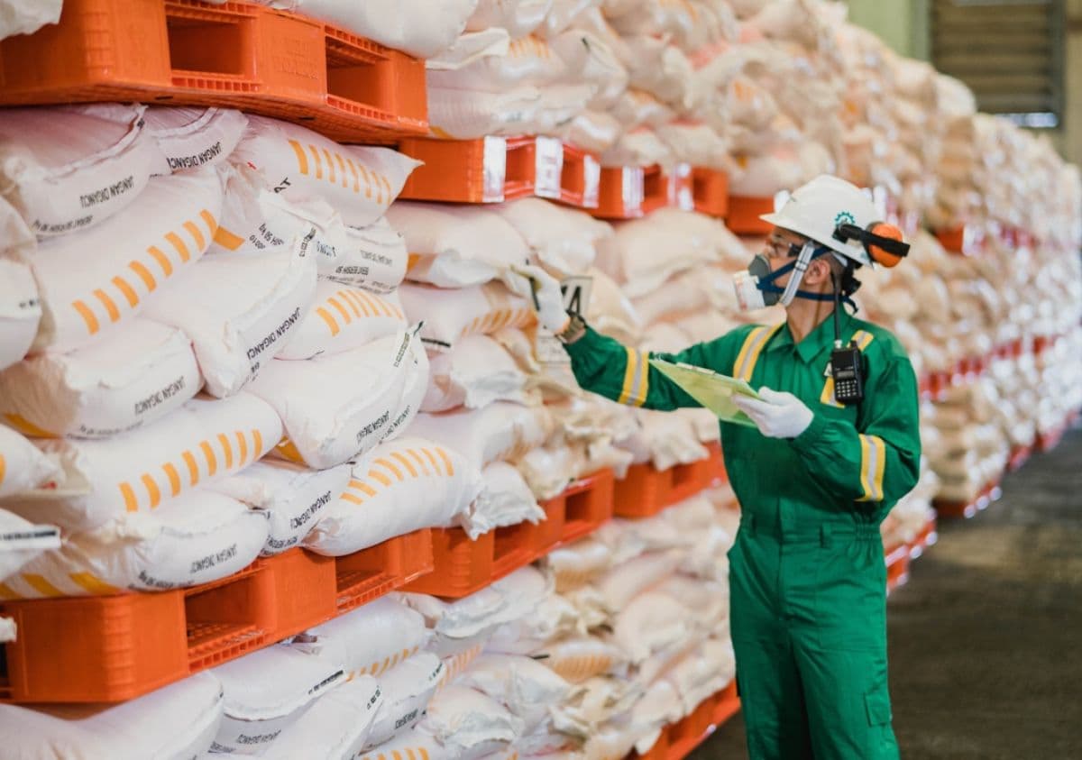 Gudang PT Petrokimia Gresik